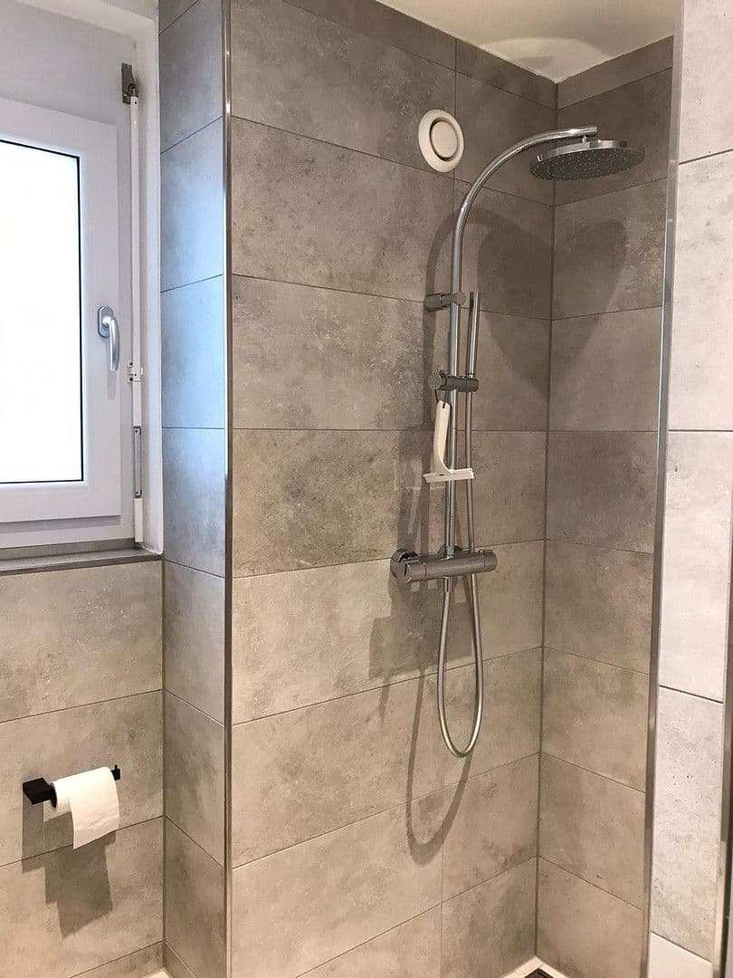 Prenájom domu 141 m², pozemek 176 m², Rodenbacherstr. 36n, Alzenau, Bavorsko Prenájom domu 141 m², pozemek 176 m², Rodenbacherstr. 36n, Alzenau, Bavorsko