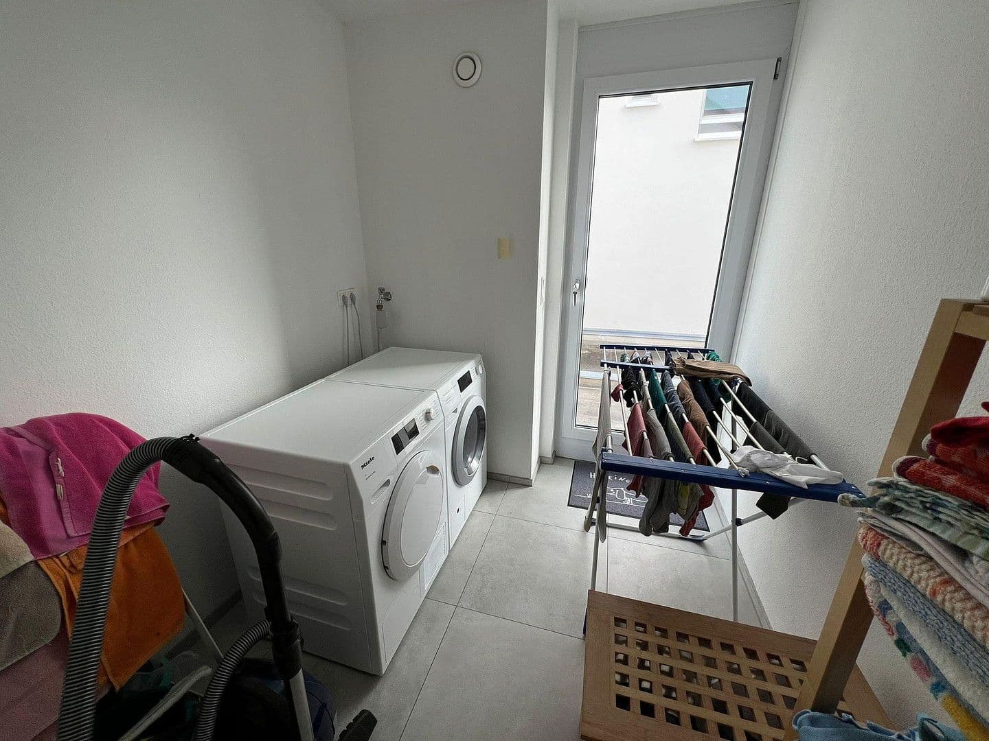 Prenájom domu 141 m², pozemek 176 m², Rodenbacherstr. 36n, Alzenau, Bavorsko Prenájom domu 141 m², pozemek 176 m², Rodenbacherstr. 36n, Alzenau, Bavorsko