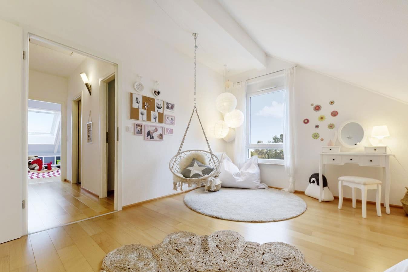 Prenájom domu 141 m², pozemek 176 m², Rodenbacherstr. 36n, Alzenau, Bavorsko Prenájom domu 141 m², pozemek 176 m², Rodenbacherstr. 36n, Alzenau, Bavorsko