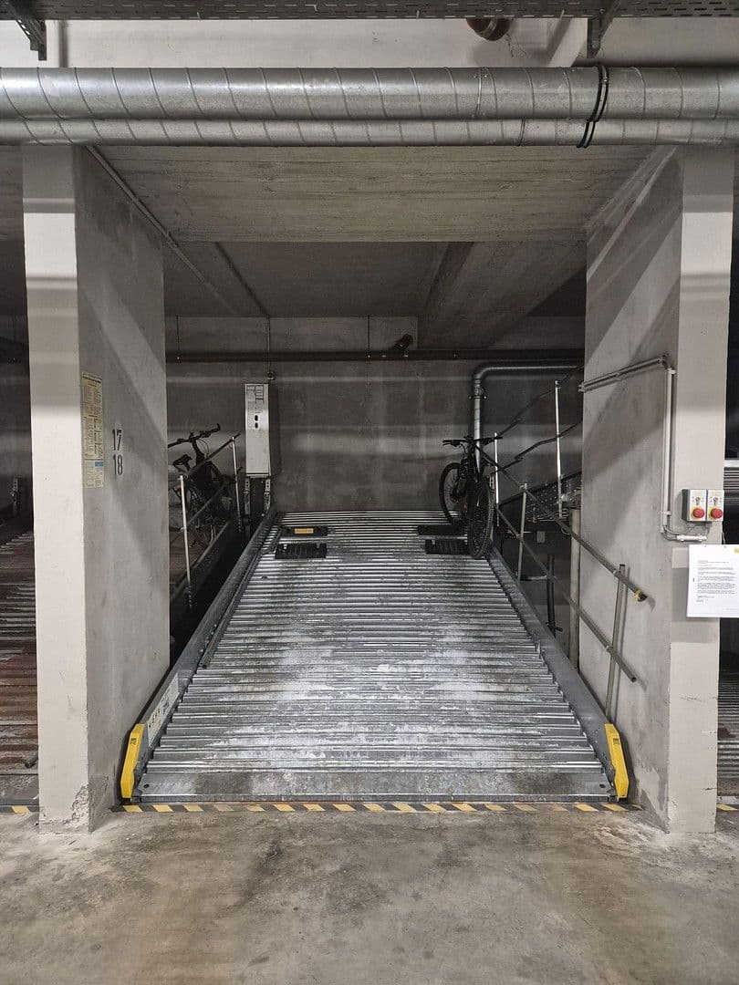 Prenájom bytu 2-izbový 60 m², Röthenbach an der Pegnitz, Bavorsko Prenájom bytu 2-izbový 60 m², Röthenbach an der Pegnitz, Bavorsko