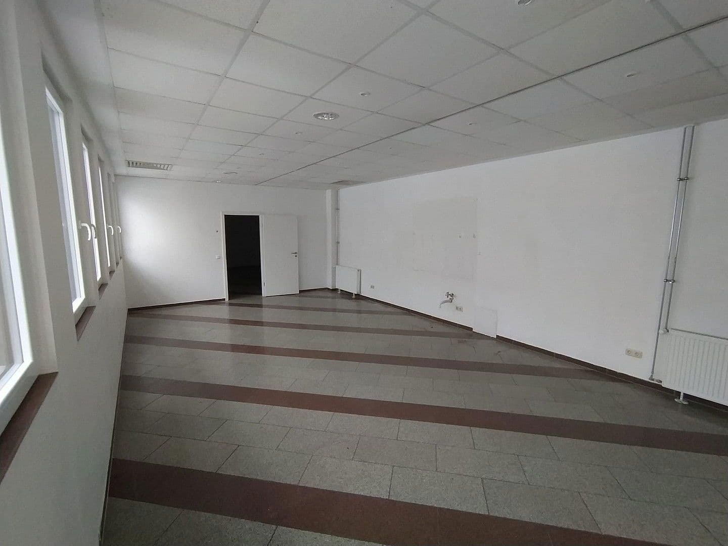 Prenájom kancelárie 120 m², Johannisstraße 112/113, Osnabrück, Dolné Sasko Prenájom kancelárie 120 m², Johannisstraße 112/113, Osnabrück, Dolné Sasko