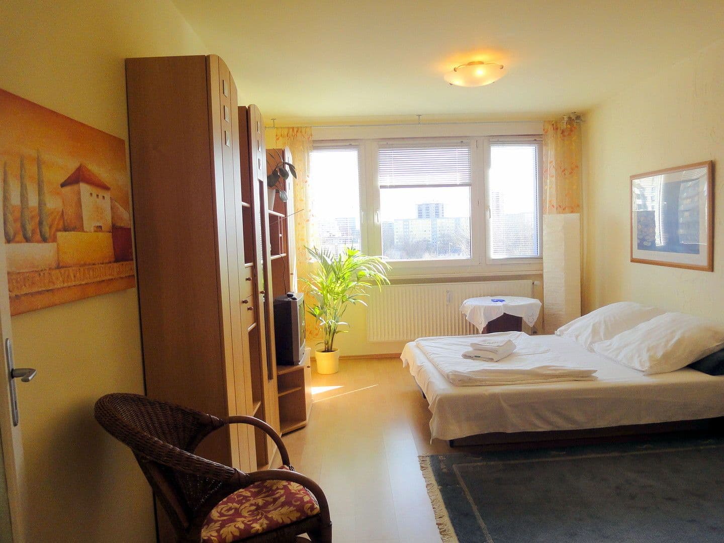 Predaj bytu 1-izbový 30 m², Berlin-Mitte, Berlín Predaj bytu 1-izbový 30 m², Berlin-Mitte, Berlín