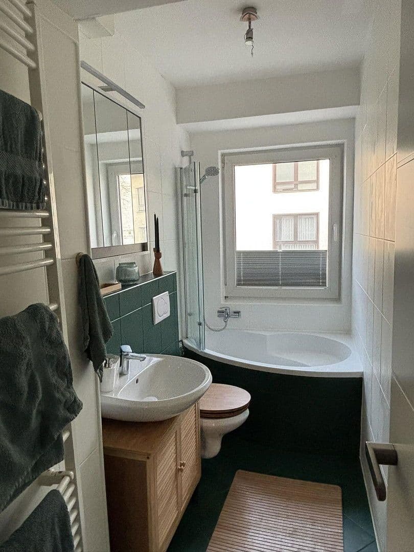 Predaj bytu 5-izbový 109 m², Römerstraße 8, Essen, Severné Porýnie - Westfálsko Predaj bytu 5-izbový 109 m², Römerstraße 8, Essen, Severné Porýnie - Westfálsko