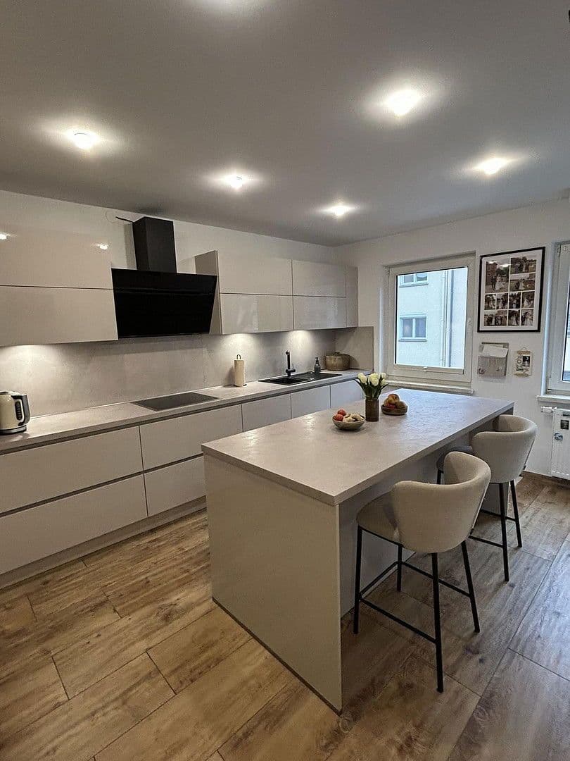 Predaj bytu 5-izbový 109 m², Römerstraße 8, Essen, Severné Porýnie - Westfálsko Predaj bytu 5-izbový 109 m², Römerstraße 8, Essen, Severné Porýnie - Westfálsko