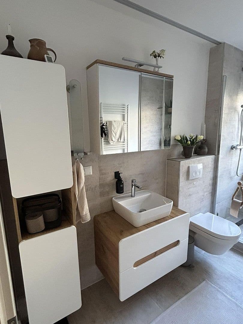 Predaj bytu 5-izbový 109 m², Römerstraße 8, Essen, Severné Porýnie - Westfálsko Predaj bytu 5-izbový 109 m², Römerstraße 8, Essen, Severné Porýnie - Westfálsko