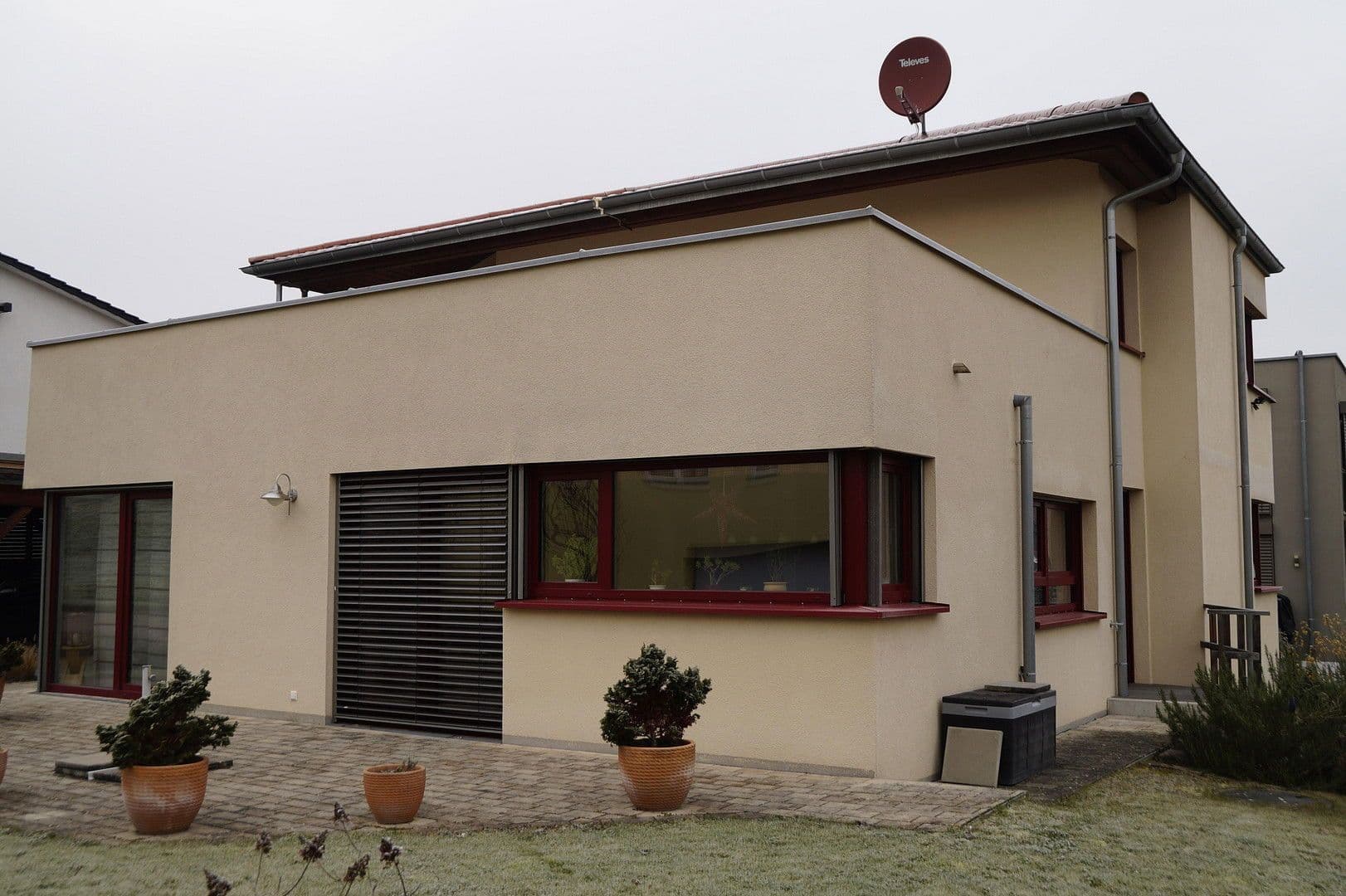 Predaj domu 238 m², pozemek 624 m², Schwaigern, Bádensko-Wurttembersko Predaj domu 238 m², pozemek 624 m², Schwaigern, Bádensko-Wurttembersko