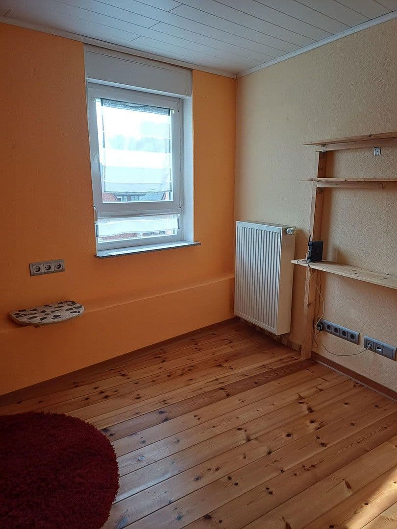 Predaj domu 114 m², pozemek 464 m², Kaiserslautern Erfenbach, Porýnie-Falcko Predaj domu 114 m², pozemek 464 m², Kaiserslautern Erfenbach, Porýnie-Falcko