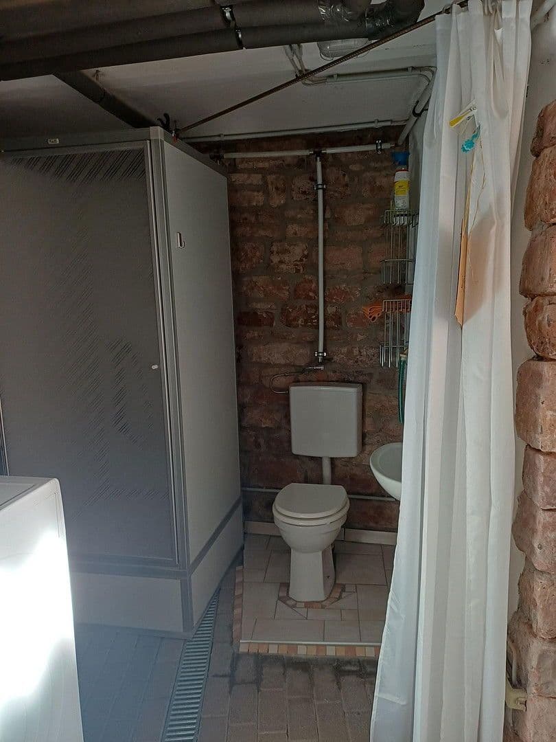 Predaj domu 114 m², pozemek 464 m², Kaiserslautern Erfenbach, Porýnie-Falcko Predaj domu 114 m², pozemek 464 m², Kaiserslautern Erfenbach, Porýnie-Falcko