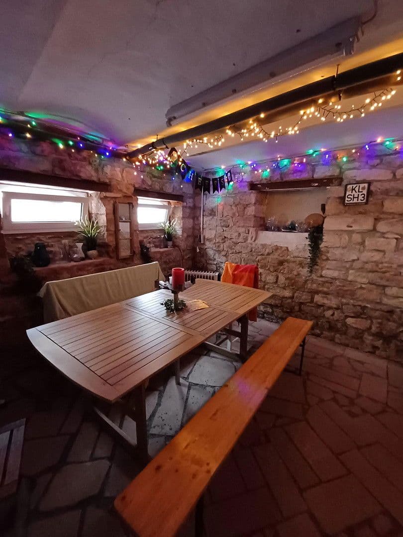 Predaj domu 114 m², pozemek 464 m², Kaiserslautern Erfenbach, Porýnie-Falcko Predaj domu 114 m², pozemek 464 m², Kaiserslautern Erfenbach, Porýnie-Falcko