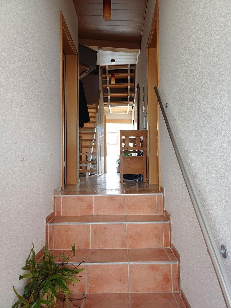 Predaj domu 114 m², pozemek 464 m², Kaiserslautern Erfenbach, Porýnie-Falcko Predaj domu 114 m², pozemek 464 m², Kaiserslautern Erfenbach, Porýnie-Falcko