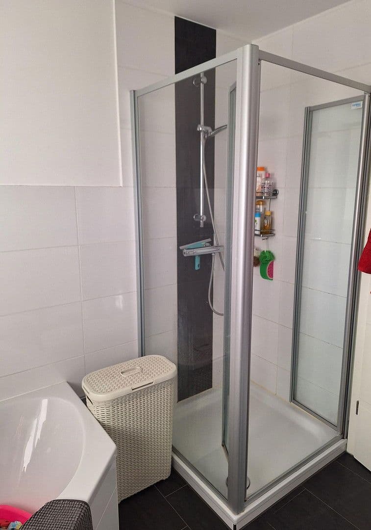 Predaj domu 132 m², pozemek 672 m², Ganderkesee, Dolné Sasko Predaj domu 132 m², pozemek 672 m², Ganderkesee, Dolné Sasko