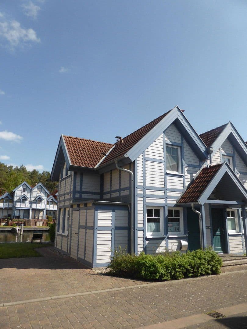 Predaj domu 66 m², pozemek 135 m², Rheinsberg, Brandenbursko Predaj domu 66 m², pozemek 135 m², Rheinsberg, Brandenbursko