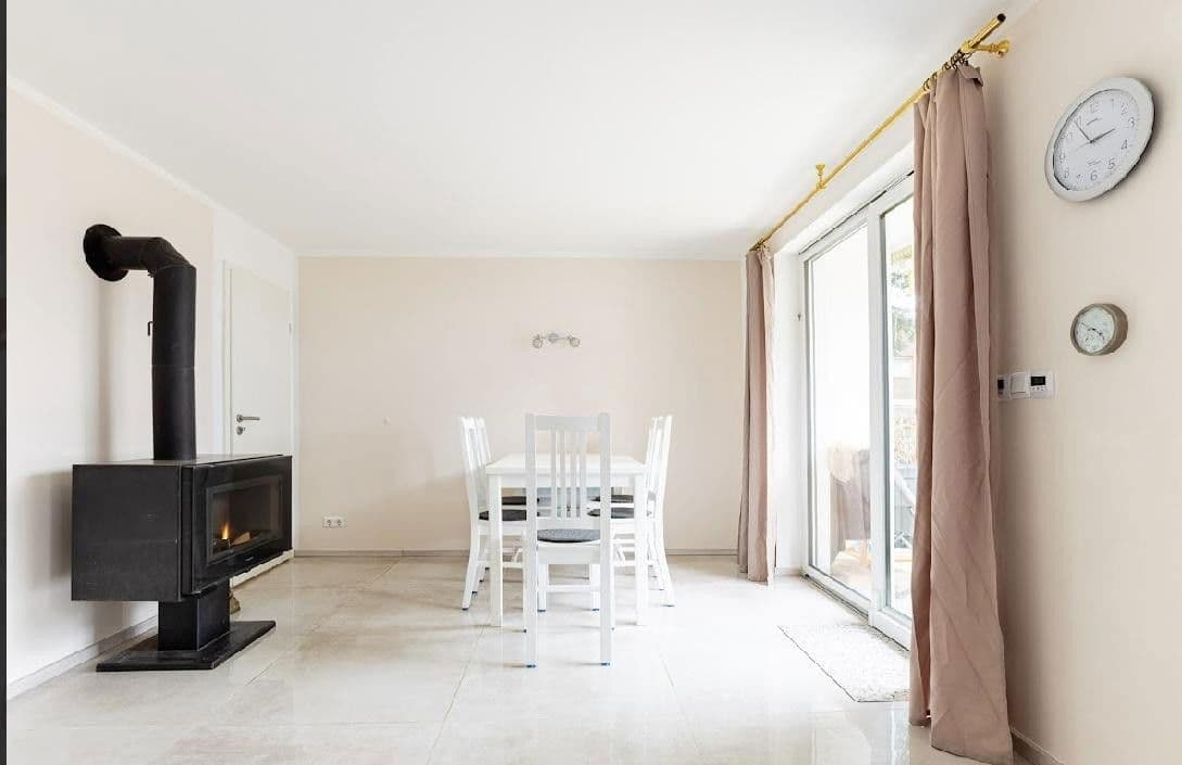 Predaj domu 119 m², pozemek 403 m², München, Bavorsko Predaj domu 119 m², pozemek 403 m², München, Bavorsko