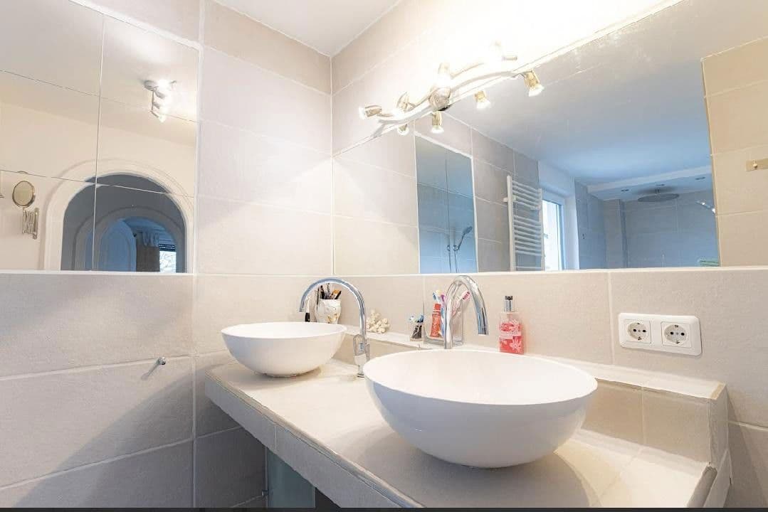 Predaj domu 119 m², pozemek 403 m², München, Bavorsko Predaj domu 119 m², pozemek 403 m², München, Bavorsko