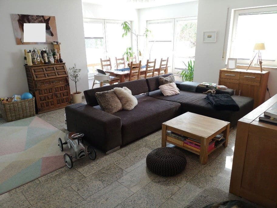 Prenájom bytu 3-izbový 108 m², Hattersheim am Main, Hesensko Prenájom bytu 3-izbový 108 m², Hattersheim am Main, Hesensko