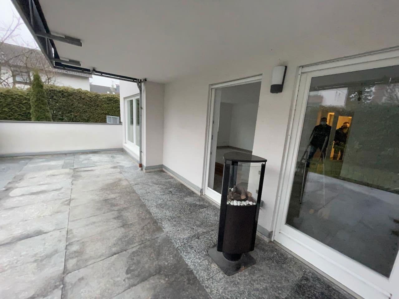 Prenájom bytu 3-izbový 108 m², Hattersheim am Main, Hesensko Prenájom bytu 3-izbový 108 m², Hattersheim am Main, Hesensko