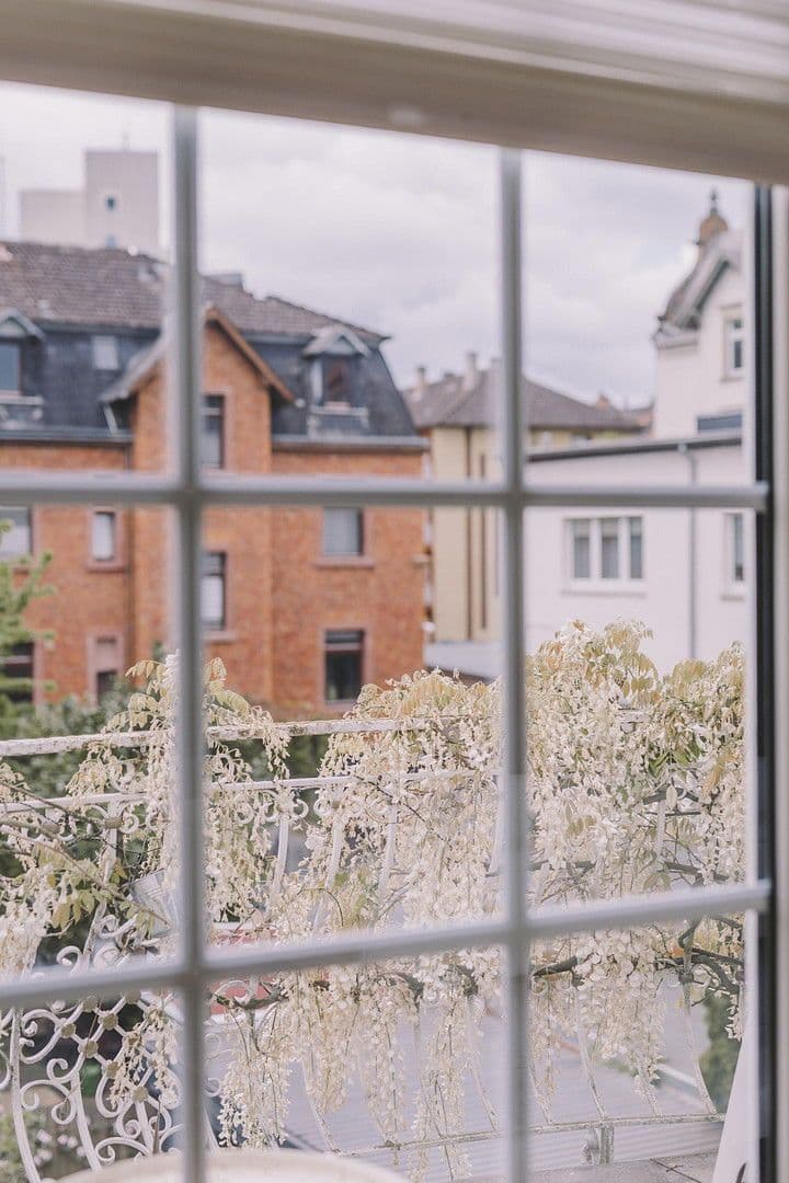 Prenájom bytu 3-izbový 140 m², Hanau, Hesensko Prenájom bytu 3-izbový 140 m², Hanau, Hesensko