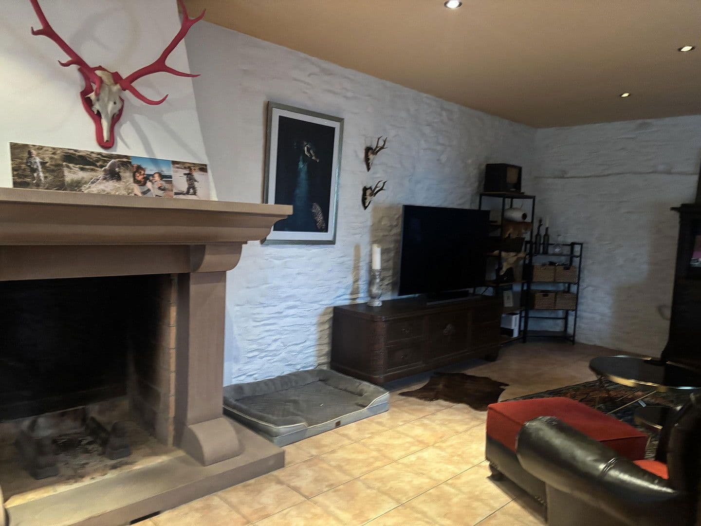 Predaj domu 260 m², pozemek 1.600 m², Veldenzer Straße 14, Gornhausen, Porýnie-Falcko Predaj domu 260 m², pozemek 1.600 m², Veldenzer Straße 14, Gornhausen, Porýnie-Falcko