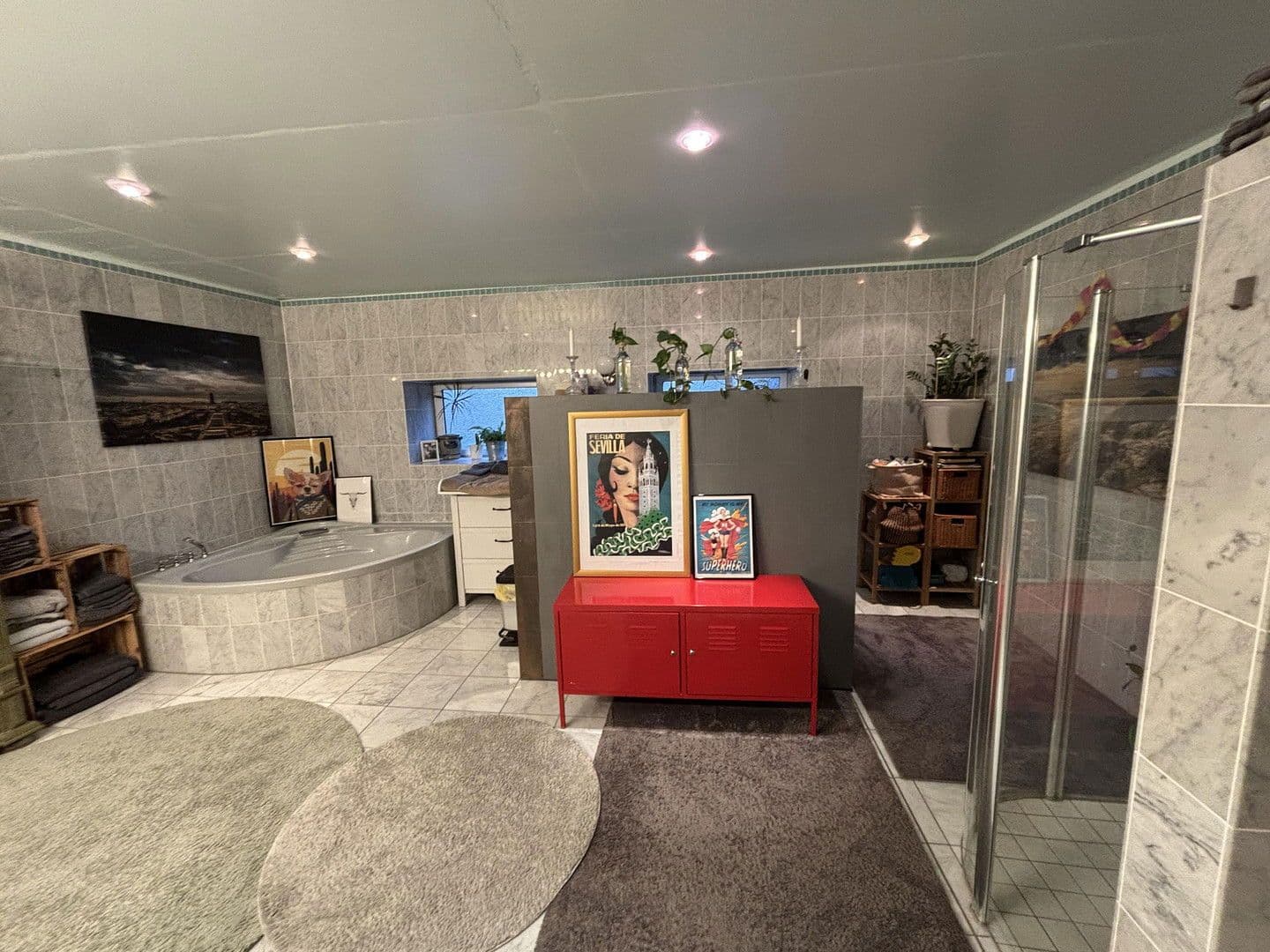 Predaj domu 260 m², pozemek 1.600 m², Veldenzer Straße 14, Gornhausen, Porýnie-Falcko Predaj domu 260 m², pozemek 1.600 m², Veldenzer Straße 14, Gornhausen, Porýnie-Falcko