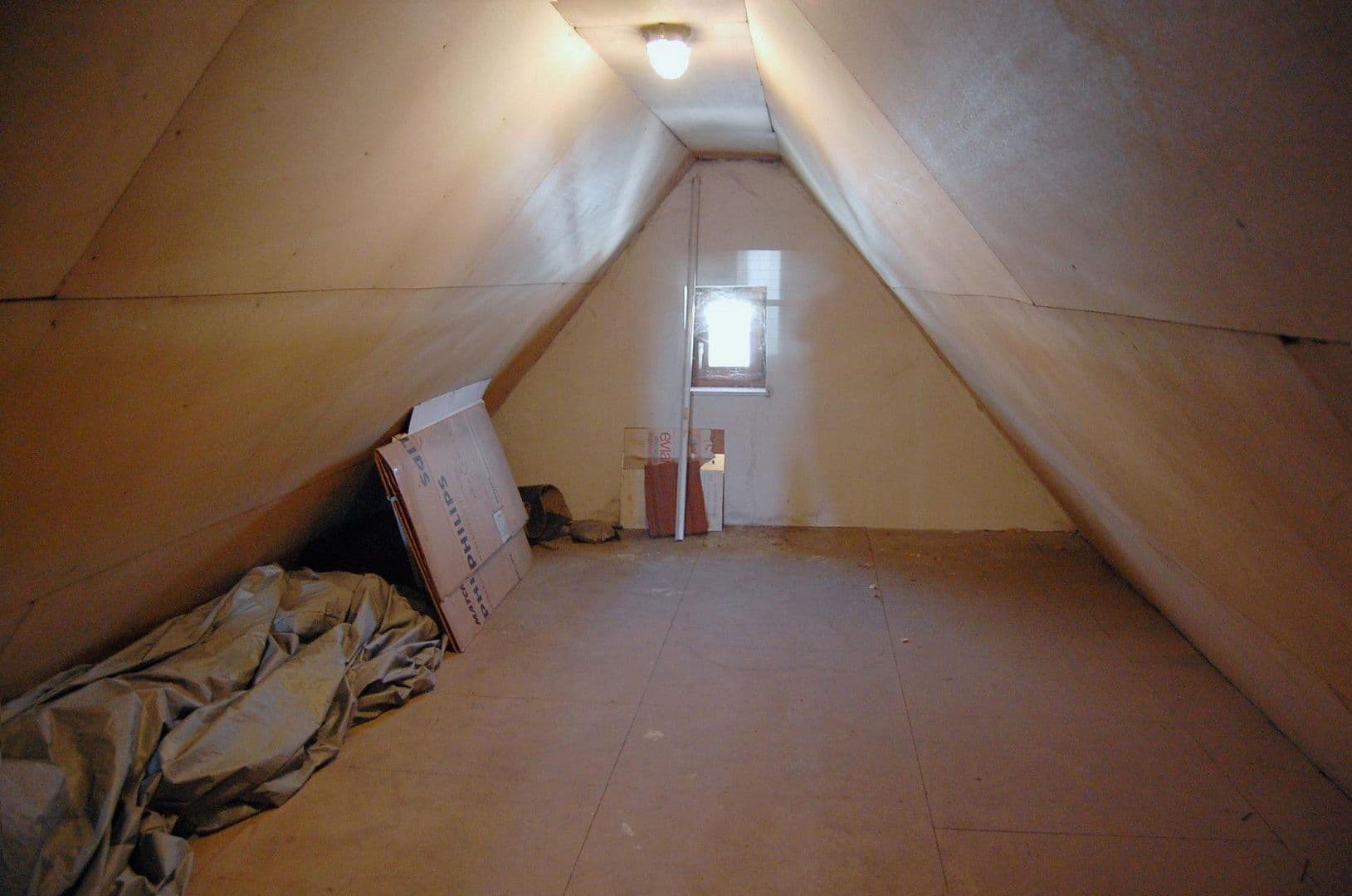 Predaj bytu 1-izbový 47 m², Plochingen, Bádensko-Wurttembersko Predaj bytu 1-izbový 47 m², Plochingen, Bádensko-Wurttembersko