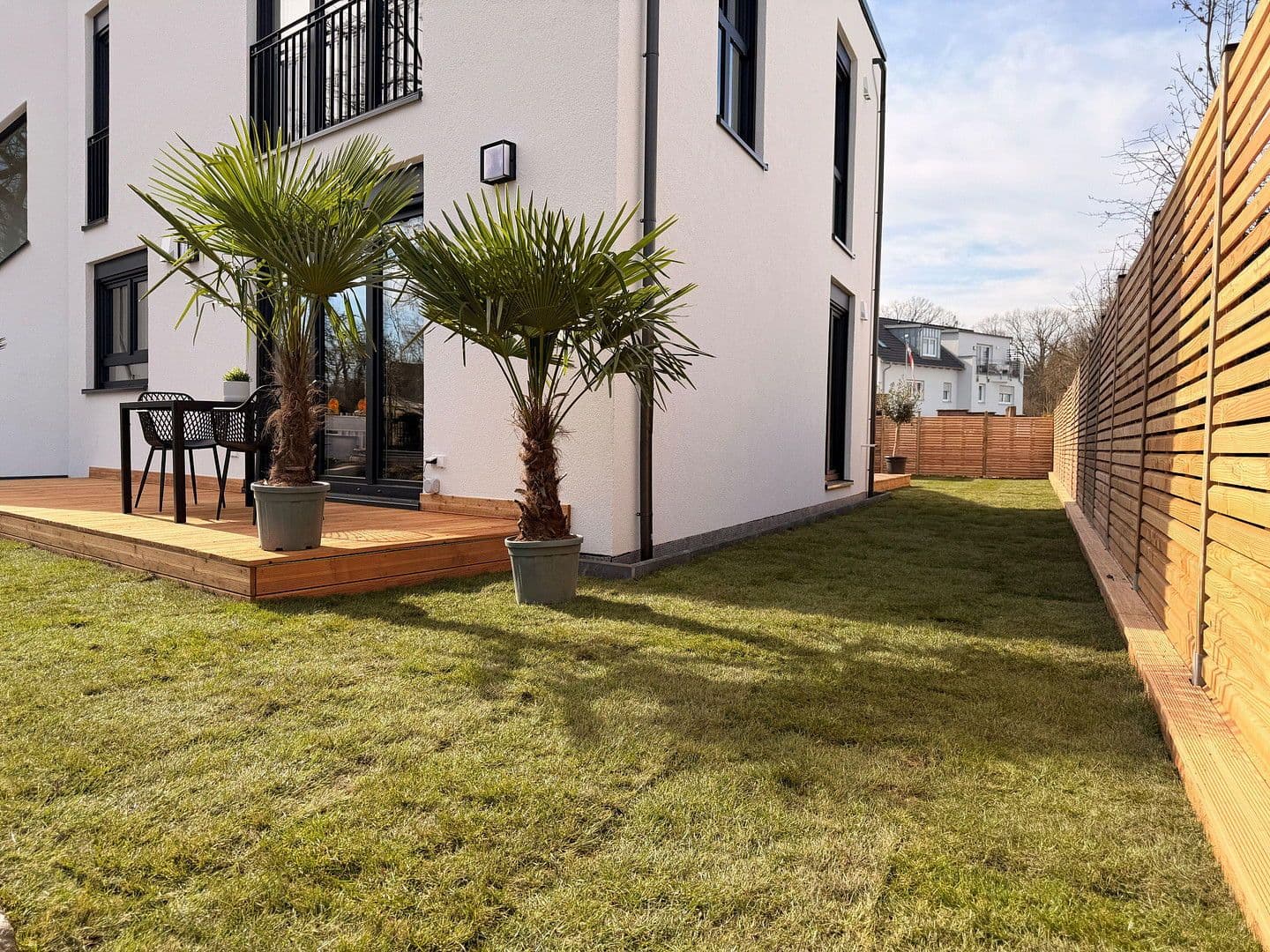 Predaj domu 161 m², pozemek 318 m², Erlangen, Bavorsko Predaj domu 161 m², pozemek 318 m², Erlangen, Bavorsko