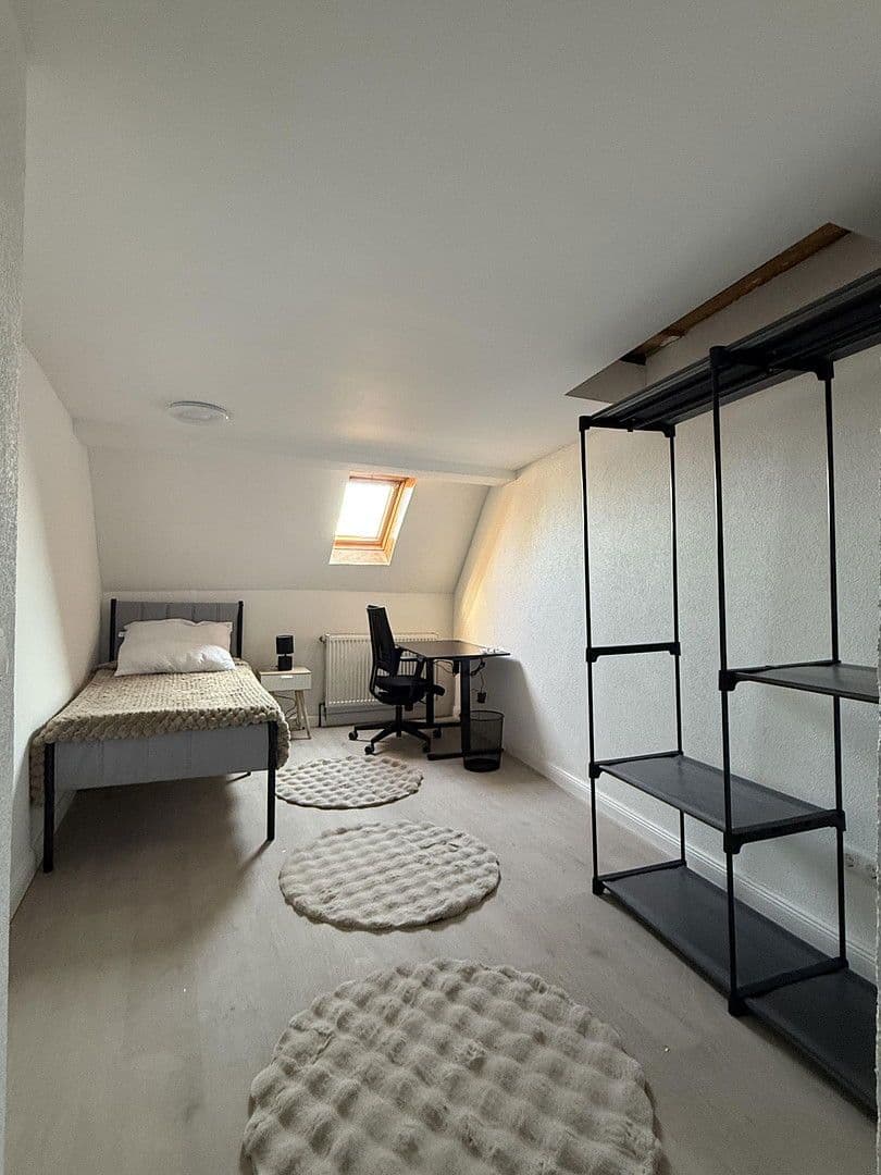 Prenájom bytu 103 m², Heidenberg 89, Apolda, Durínsko Prenájom bytu 103 m², Heidenberg 89, Apolda, Durínsko