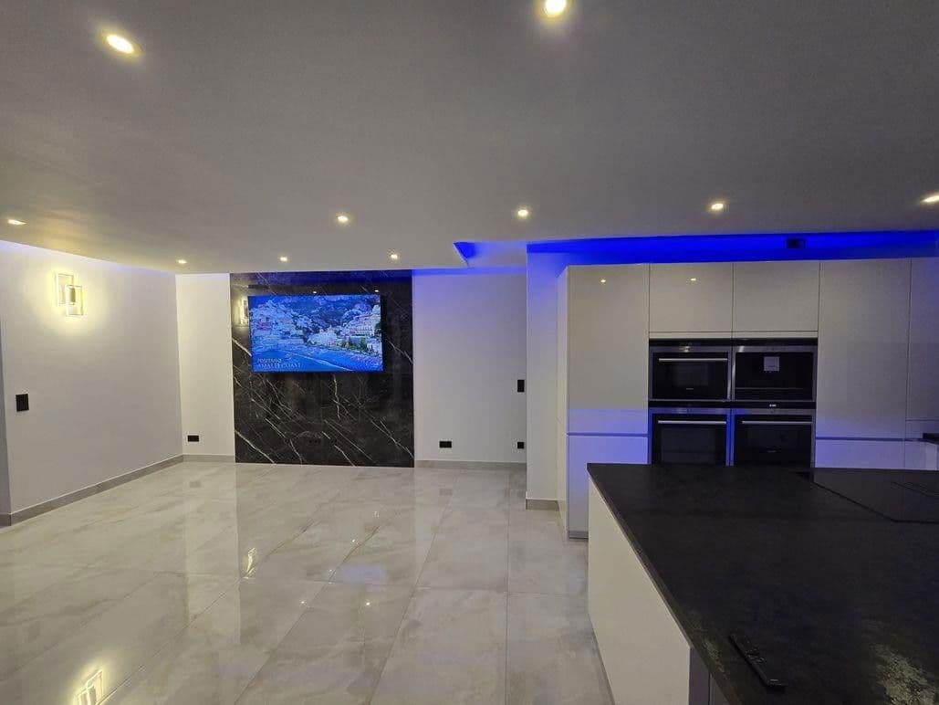 Predaj bytu 4-izbový 105 m², Hamburg, Hamburg Predaj bytu 4-izbový 105 m², Hamburg, Hamburg