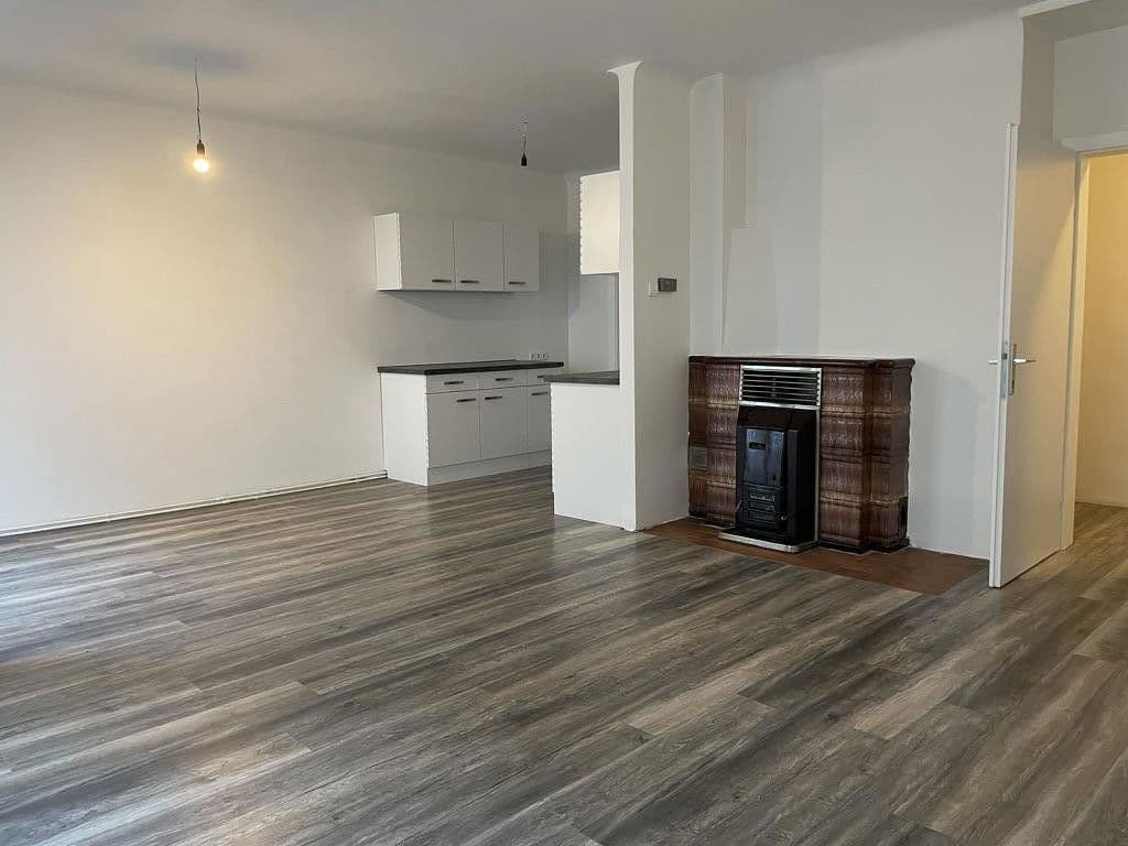Prenájom bytu 2-izbový 68 m², Wien, Viedeň Prenájom bytu 2-izbový 68 m², Wien, Viedeň