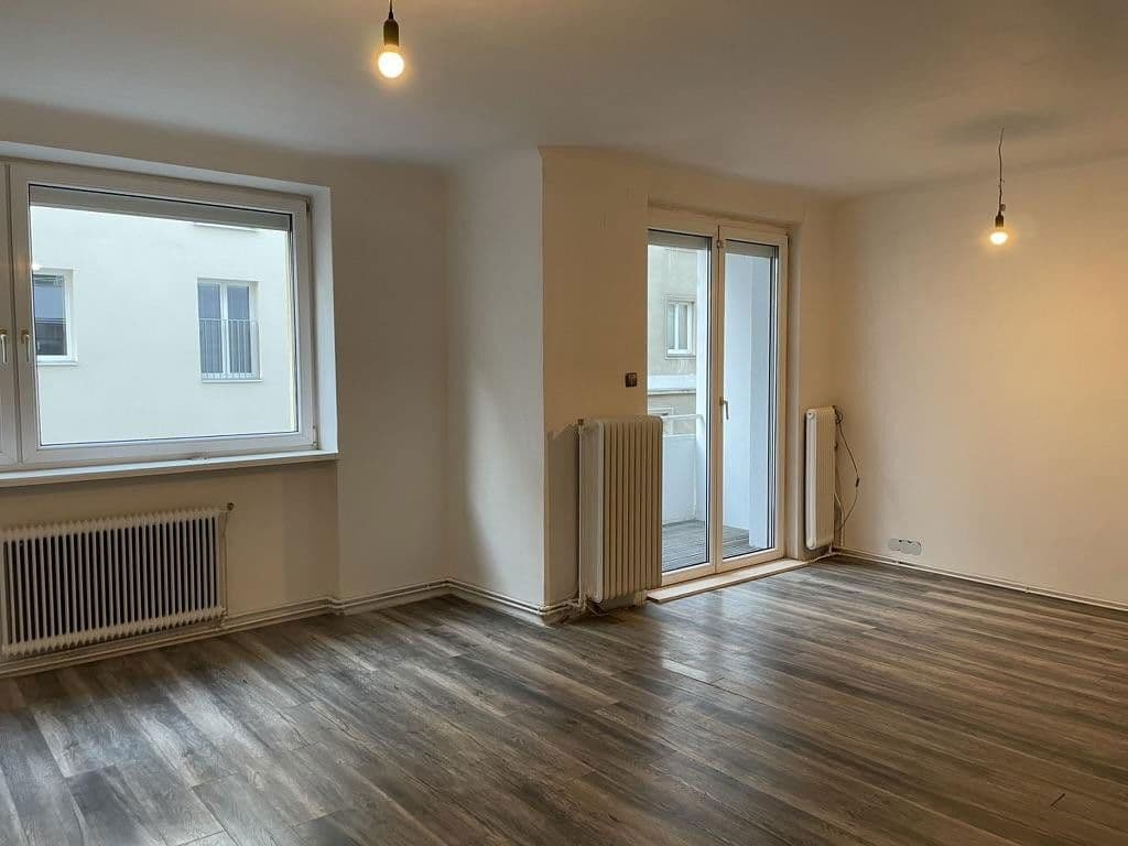 Prenájom bytu 2-izbový 68 m², Wien, Viedeň Prenájom bytu 2-izbový 68 m², Wien, Viedeň