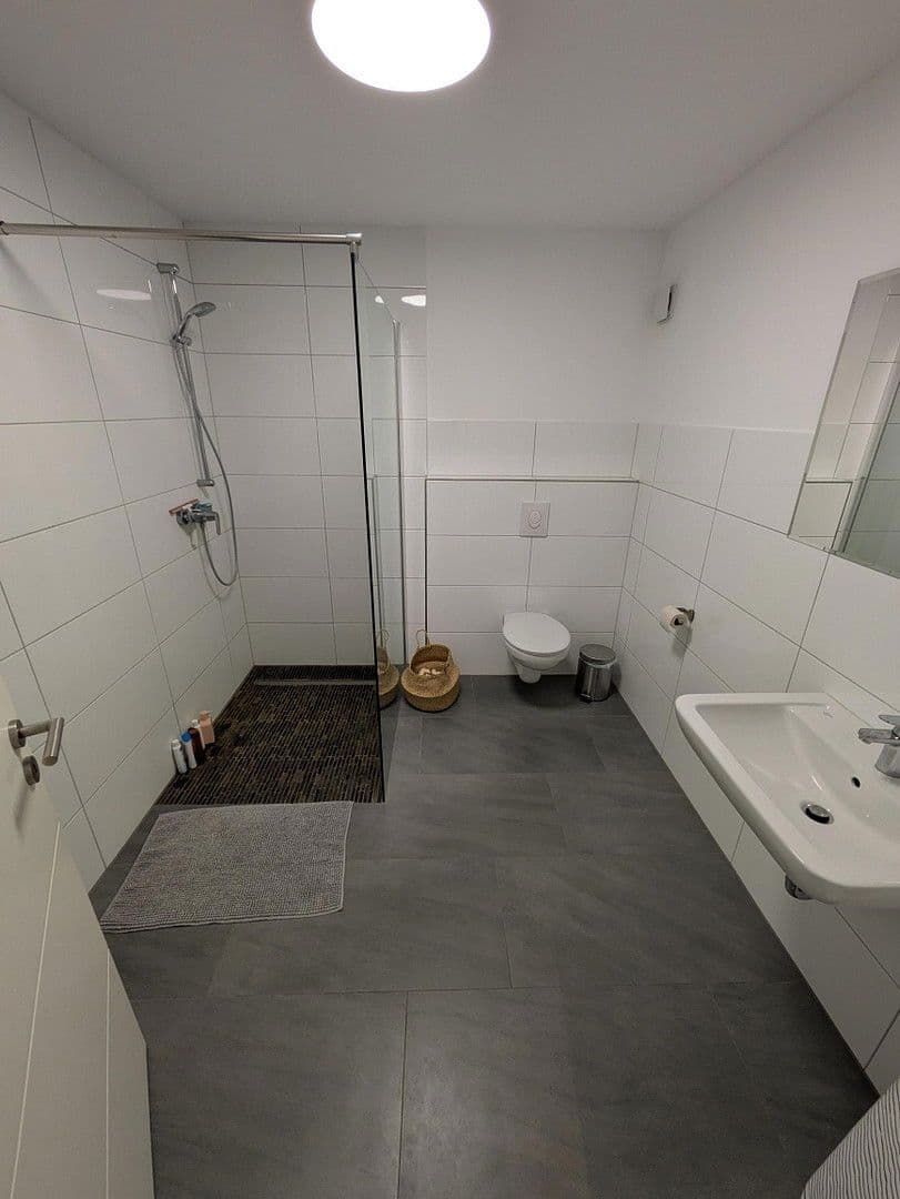 Predaj domu 174 m², pozemek 203 m², Leverkusen, Severné Porýnie - Westfálsko Predaj domu 174 m², pozemek 203 m², Leverkusen, Severné Porýnie - Westfálsko
