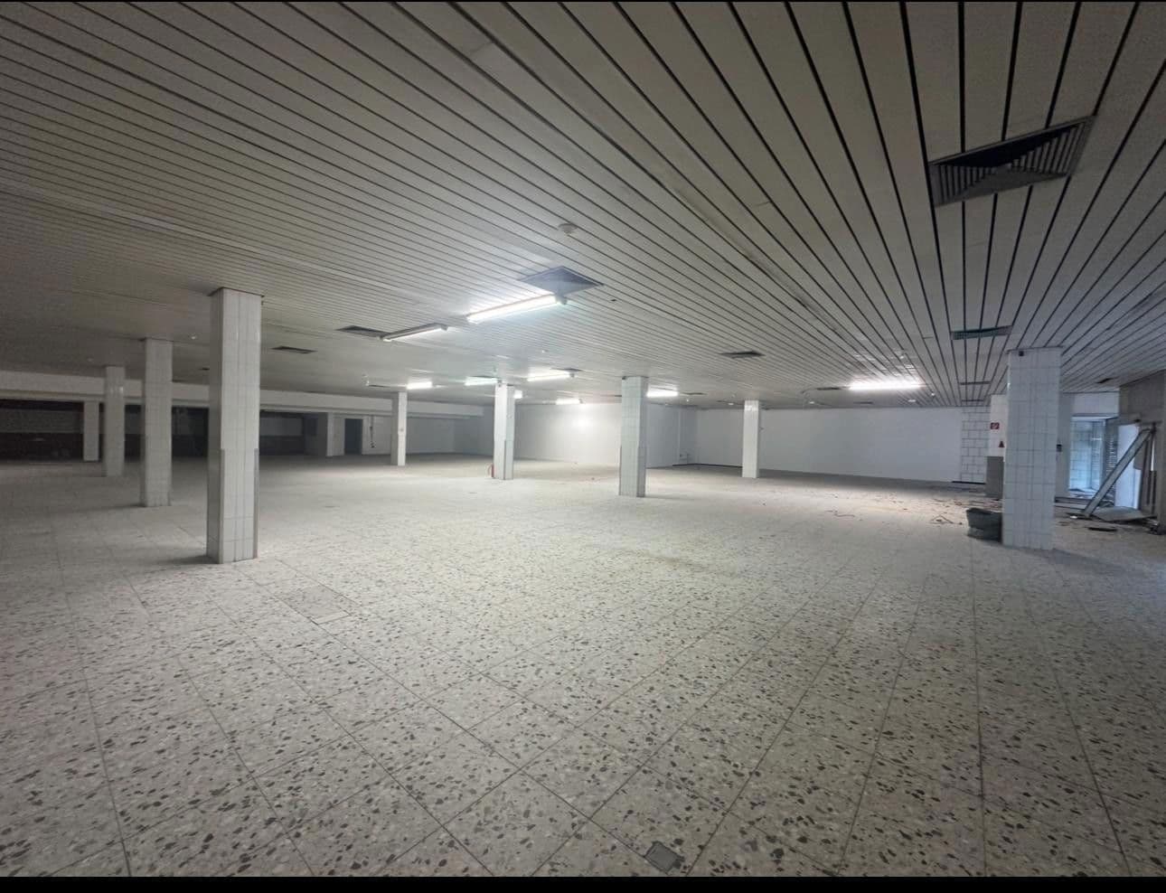 Prenájom nebytového priestoru 1.232 m², MierendorffWeg 19, Essen, Severné Porýnie - Westfálsko Prenájom nebytového priestoru 1.232 m², MierendorffWeg 19, Essen, Severné Porýnie - Westfálsko