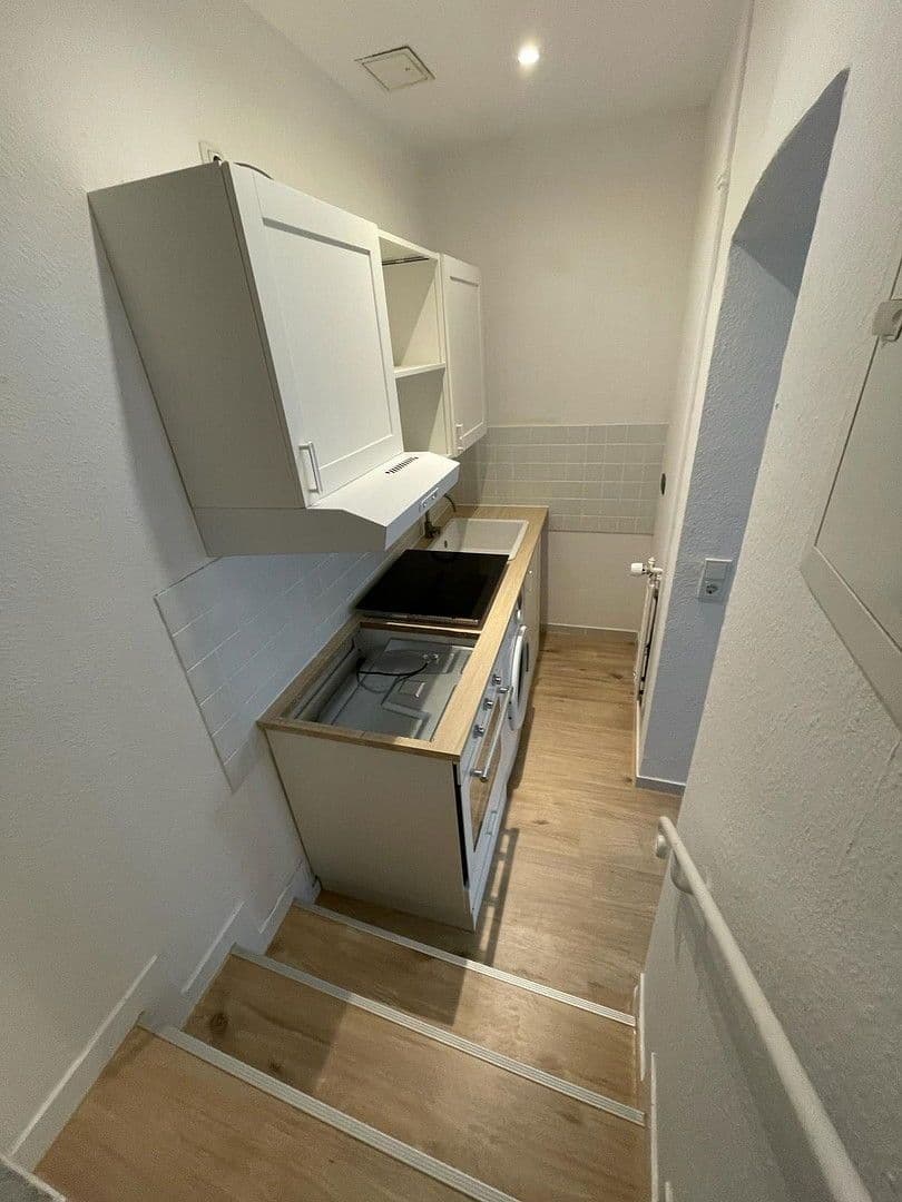 Prenájom bytu 2-izbový 59 m², Schiersteiner Straße 8, Wiesbaden, Hesensko Prenájom bytu 2-izbový 59 m², Schiersteiner Straße 8, Wiesbaden, Hesensko