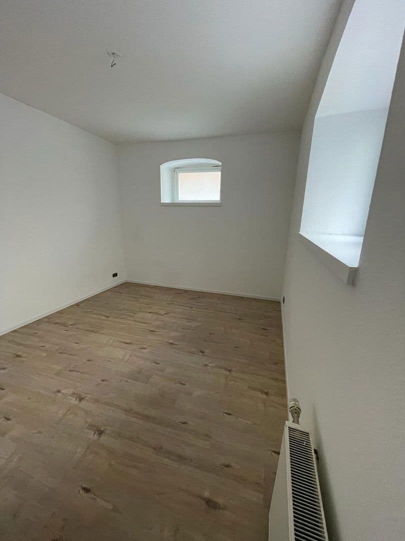 Prenájom bytu 2-izbový 59 m², Schiersteiner Straße 8, Wiesbaden, Hesensko Prenájom bytu 2-izbový 59 m², Schiersteiner Straße 8, Wiesbaden, Hesensko