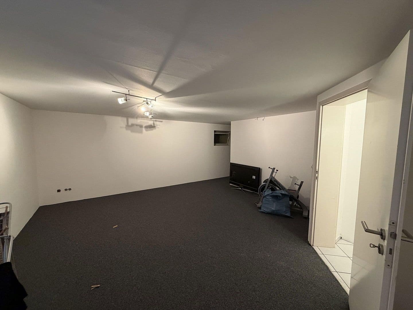 Predaj domu 140 m², pozemek 370 m², Glockenheide 14a, Winsen (Luhe), Dolné Sasko Predaj domu 140 m², pozemek 370 m², Glockenheide 14a, Winsen (Luhe), Dolné Sasko