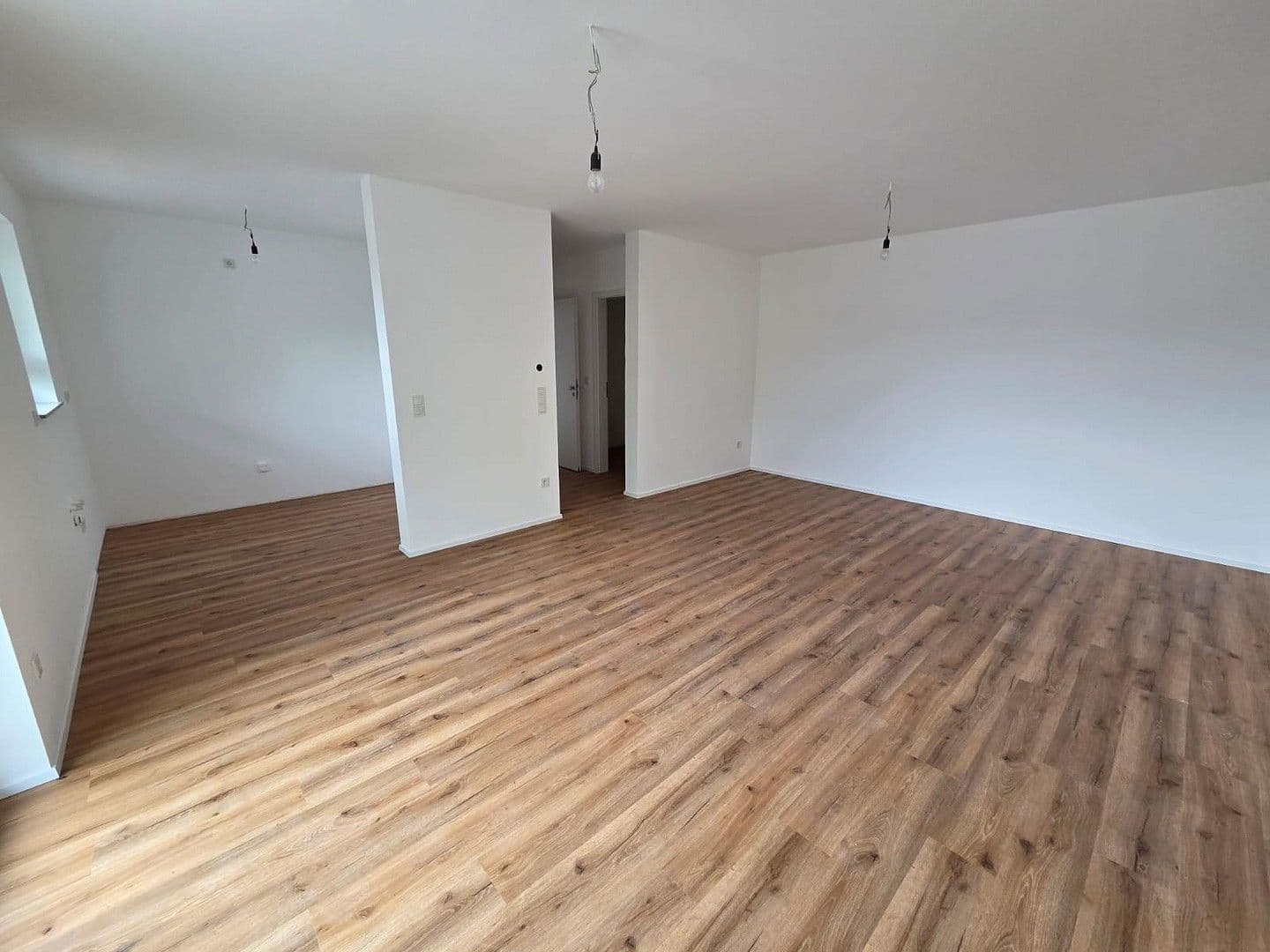 Prenájom bytu 2-izbový 65 m², Am Guldenbach 60a-60b, Rheinböllen, Porýnie-Falcko Prenájom bytu 2-izbový 65 m², Am Guldenbach 60a-60b, Rheinböllen, Porýnie-Falcko