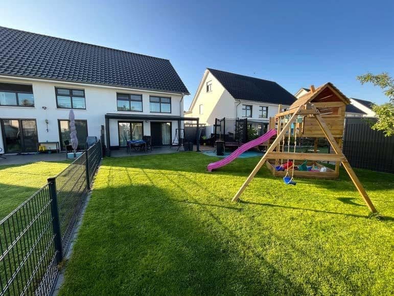 Predaj domu 139 m², pozemek 293 m², Silberdistelweg, 6a, Berlin, Berlín Predaj domu 139 m², pozemek 293 m², Silberdistelweg, 6a, Berlin, Berlín