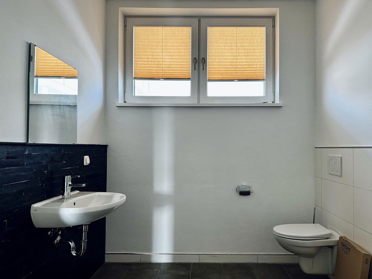 Prenájom bytu 3-izbový 90 m², Bräugaßl 10, Hemau, Bavorsko Prenájom bytu 3-izbový 90 m², Bräugaßl 10, Hemau, Bavorsko