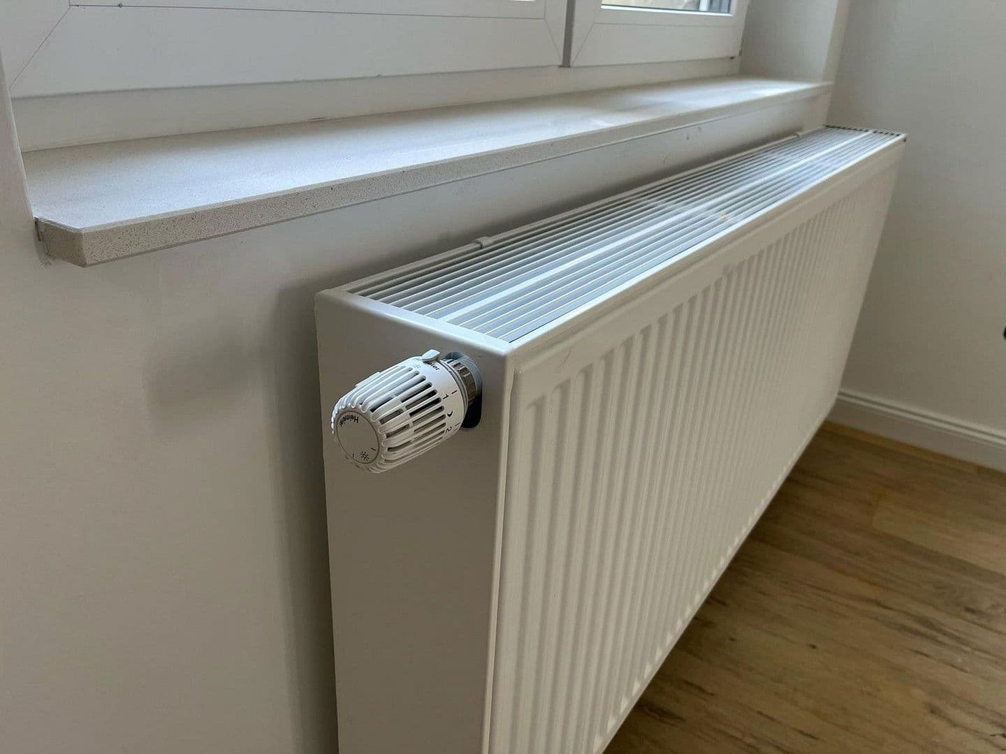 Prenájom bytu 3-izbový 65 m², Alter Deutscher Ring 35, Krefeld, Severné Porýnie - Westfálsko Prenájom bytu 3-izbový 65 m², Alter Deutscher Ring 35, Krefeld, Severné Porýnie - Westfálsko