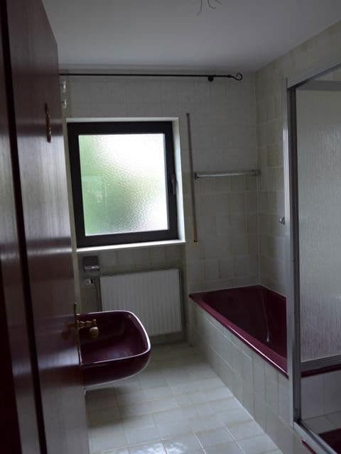 Prenájom bytu 5-izbový 170 m², Rodalben, Porýnie-Falcko Prenájom bytu 5-izbový 170 m², Rodalben, Porýnie-Falcko