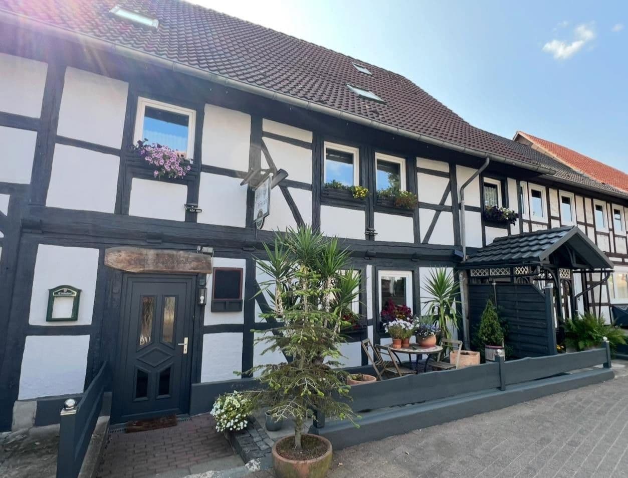 Predaj domu 202 m², pozemek 450 m², Auetalstraße 39, Kalefeld, Dolné Sasko Predaj domu 202 m², pozemek 450 m², Auetalstraße 39, Kalefeld, Dolné Sasko