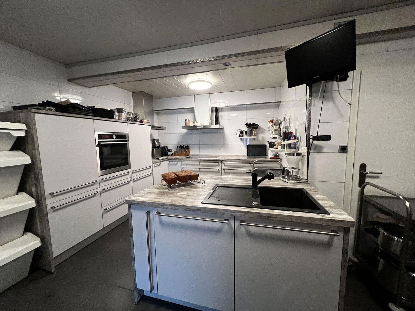 Predaj domu 202 m², pozemek 450 m², Auetalstraße 39, Kalefeld, Dolné Sasko Predaj domu 202 m², pozemek 450 m², Auetalstraße 39, Kalefeld, Dolné Sasko