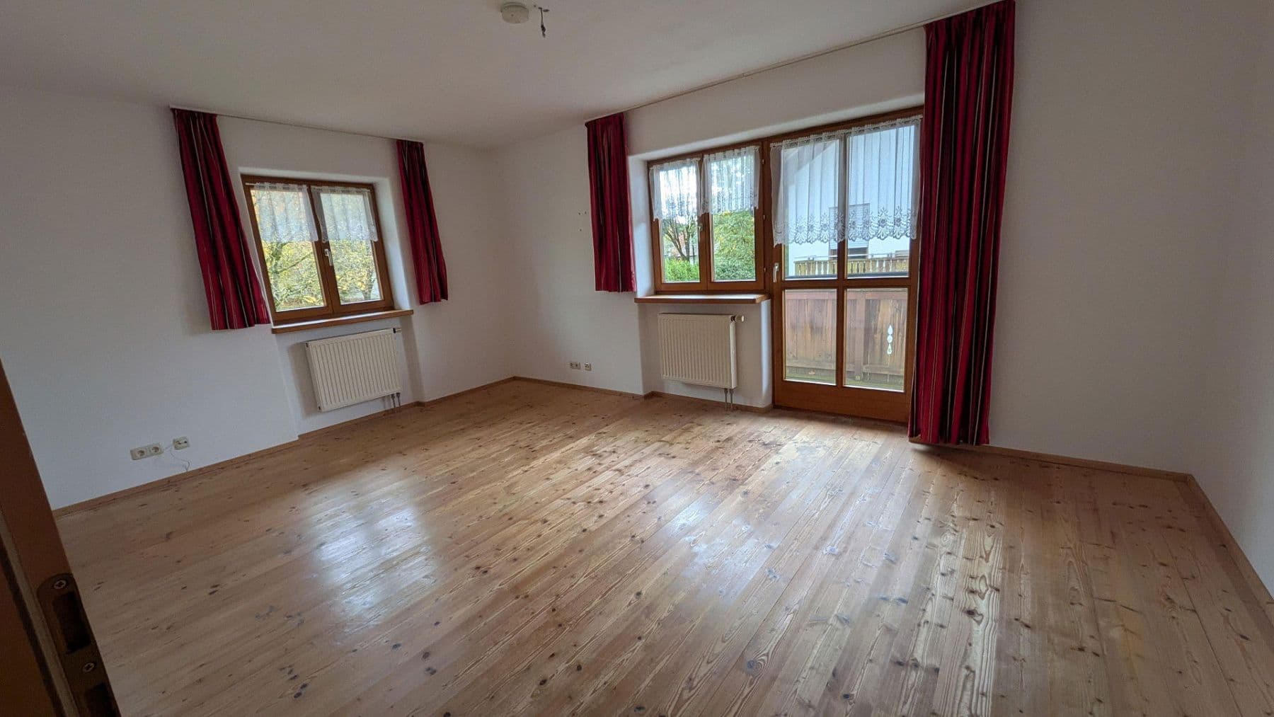 Predaj domu 160 m², pozemek 387 m², Steinhöring OT Abersdorf, Bavorsko Predaj domu 160 m², pozemek 387 m², Steinhöring OT Abersdorf, Bavorsko