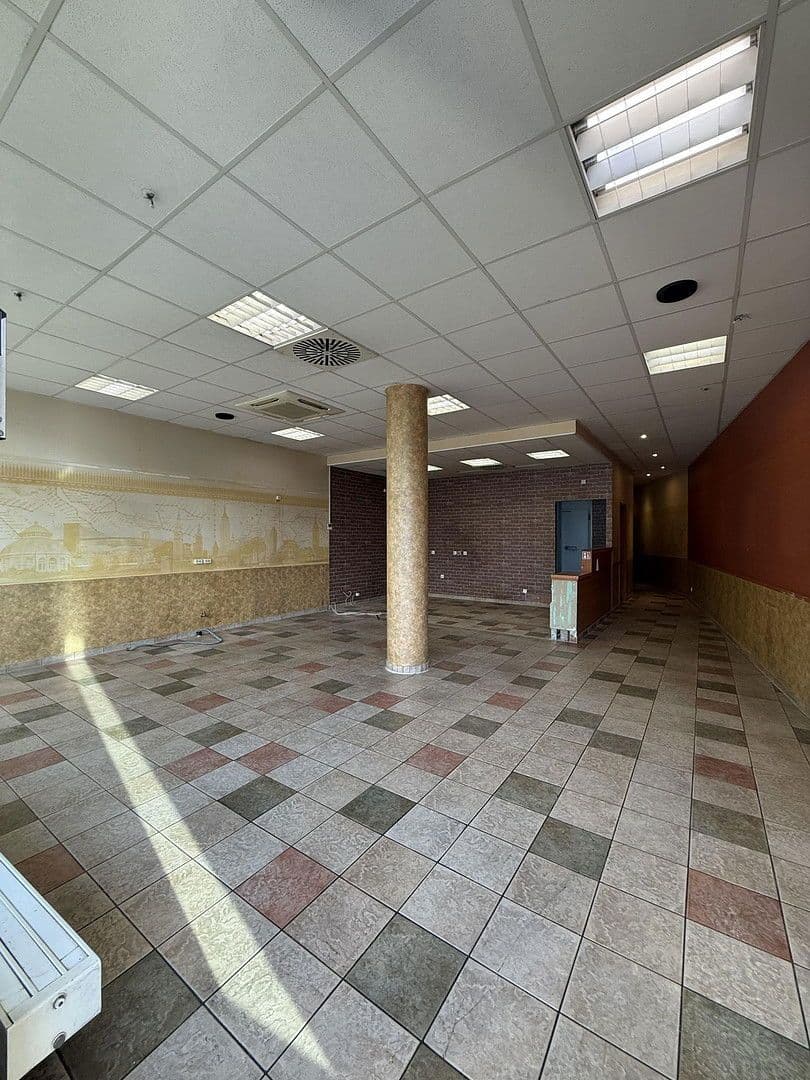 Prenájom nebytového priestoru 128 m², Berliner Platz 1, ludwigshafen, Porýnie-Falcko Prenájom nebytového priestoru 128 m², Berliner Platz 1, ludwigshafen, Porýnie-Falcko