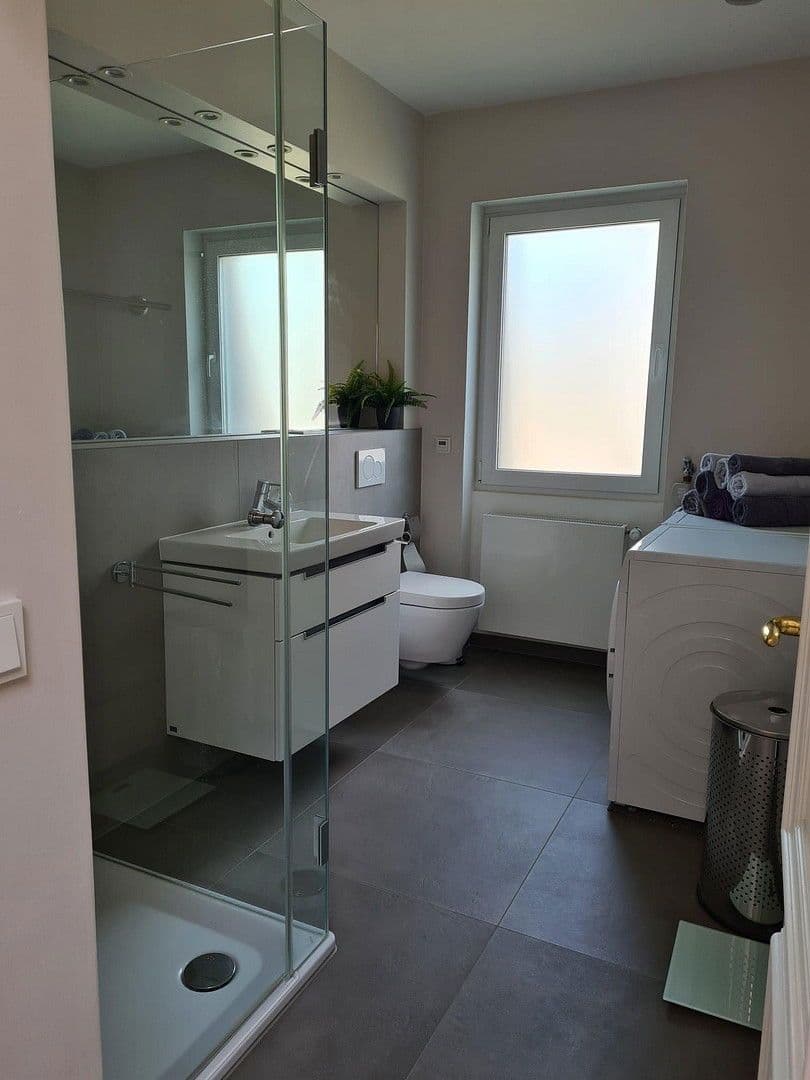 Prenájom bytu 2-izbový 70 m², Hamburg, Hamburg Prenájom bytu 2-izbový 70 m², Hamburg, Hamburg