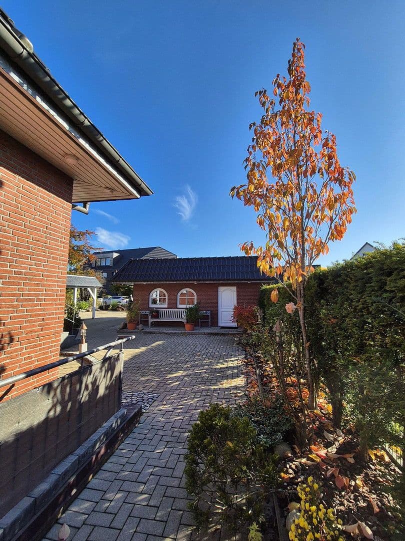 Predaj domu 260 m², pozemek 1.088 m², Rellingen, Šlezvicko-Holštajnsko Predaj domu 260 m², pozemek 1.088 m², Rellingen, Šlezvicko-Holštajnsko