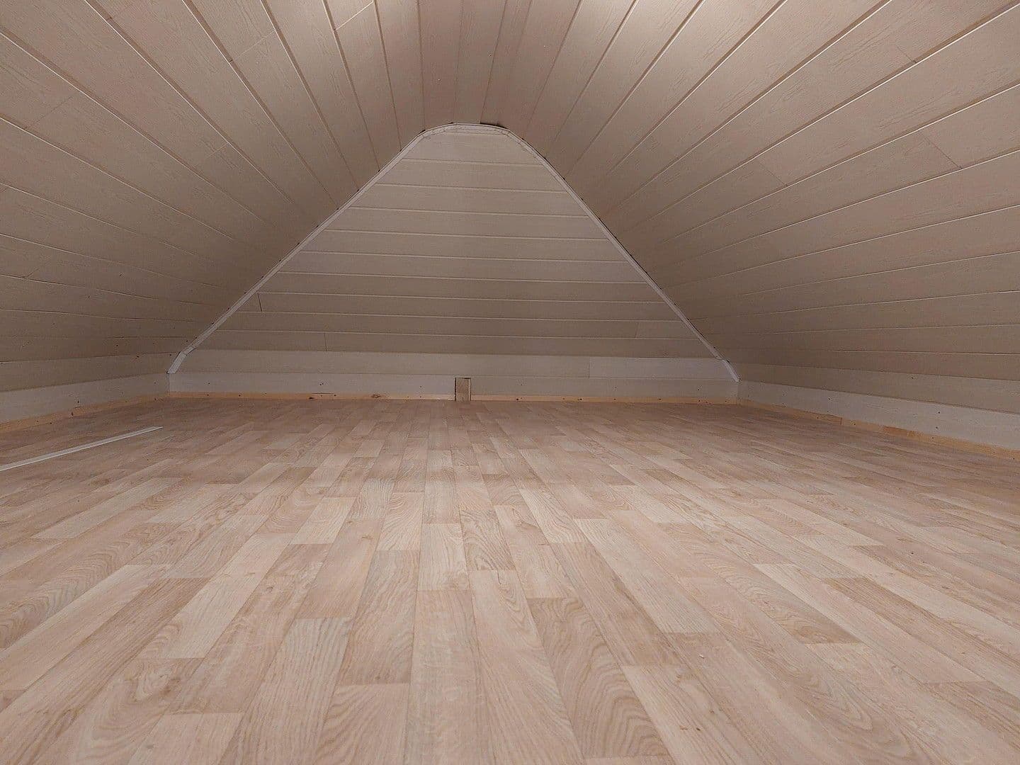 Predaj domu 280 m², pozemek 867 m², Schöndorf, Porýnie-Falcko Predaj domu 280 m², pozemek 867 m², Schöndorf, Porýnie-Falcko