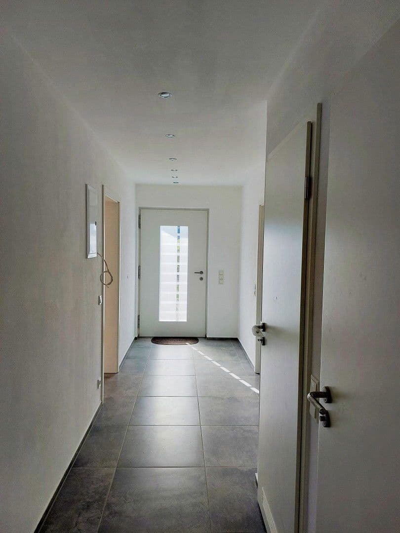 Predaj domu 280 m², pozemek 867 m², Schöndorf, Porýnie-Falcko Predaj domu 280 m², pozemek 867 m², Schöndorf, Porýnie-Falcko