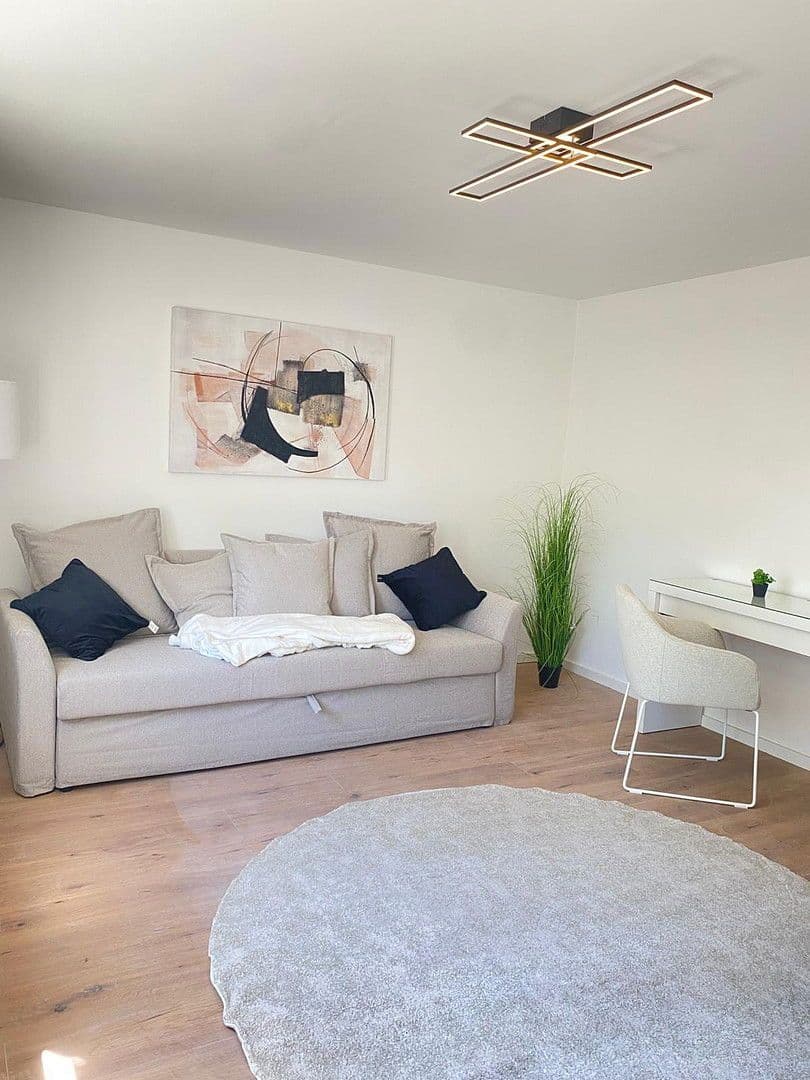 Prenájom bytu 1-izbový 28 m², Hans-Denzinger-Str. 19, München, Bavorsko Prenájom bytu 1-izbový 28 m², Hans-Denzinger-Str. 19, München, Bavorsko