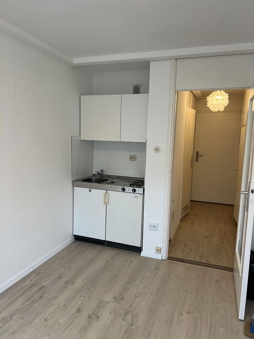 Predaj bytu 1-izbový 21 m², Türkenstraße, München, Bavorsko Predaj bytu 1-izbový 21 m², Türkenstraße, München, Bavorsko