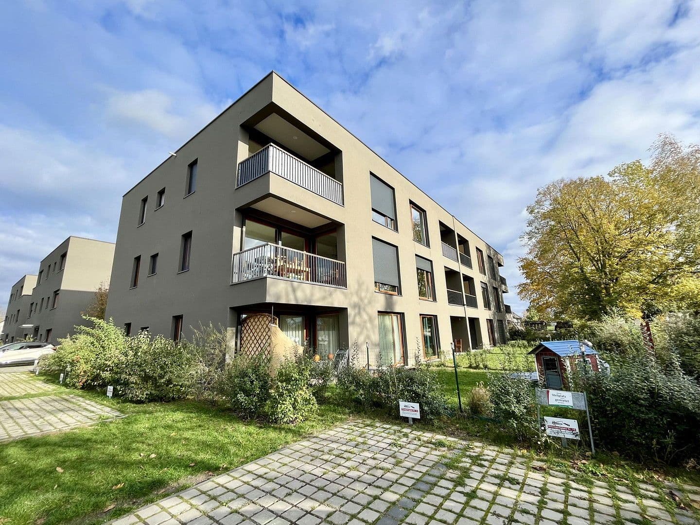 Prenájom bytu 3-izbový 95 m², Neubauernstr. 2C, Wildau, Brandenbursko Prenájom bytu 3-izbový 95 m², Neubauernstr. 2C, Wildau, Brandenbursko